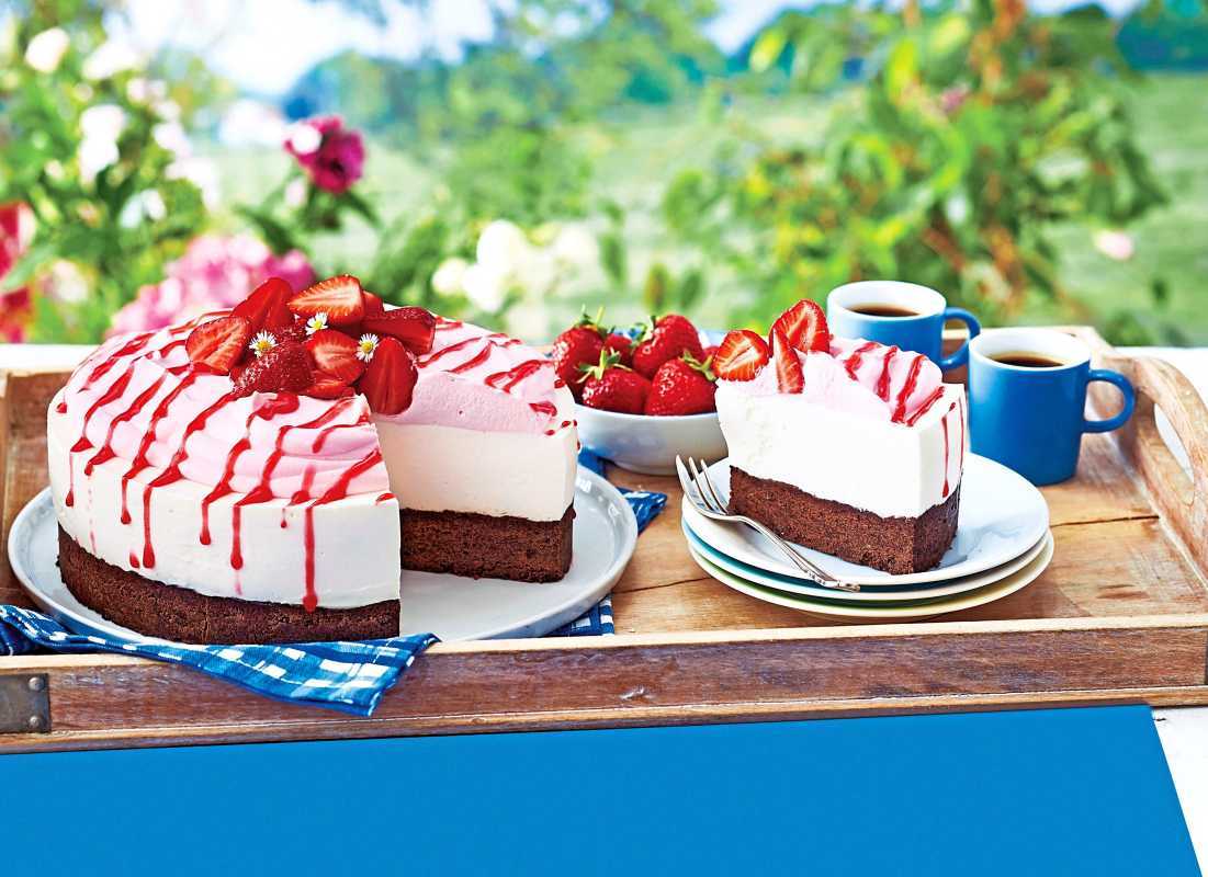 Cheesecake au yaourt et aux fraises