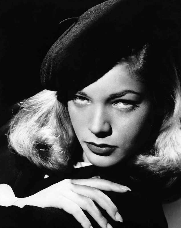 Lauren Bacall v roce 1946