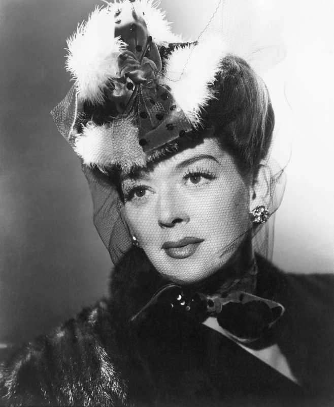 Rosalind Russell 1943 m