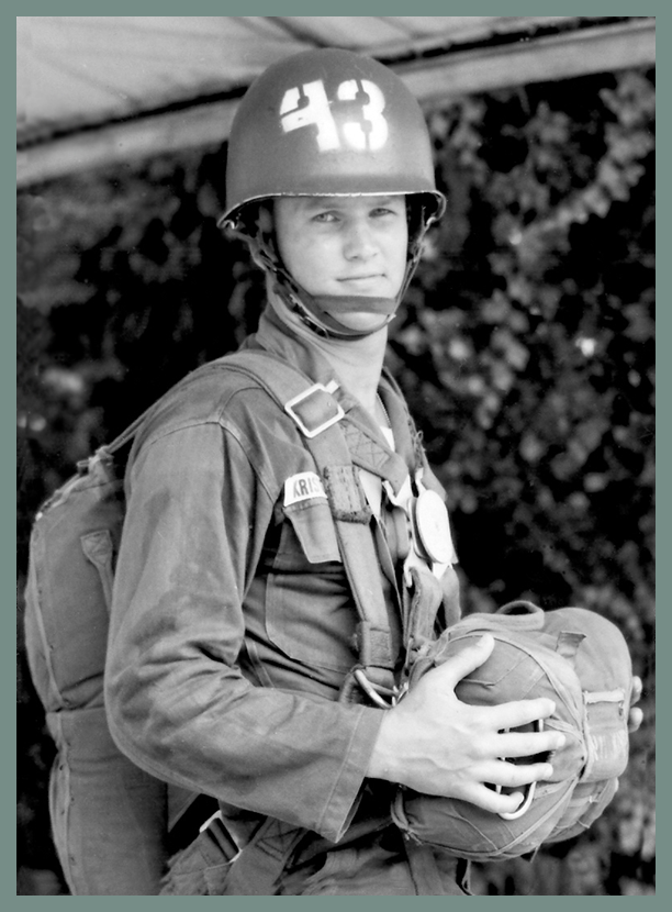 Kris Kristofferson in het leger in de jaren zestig