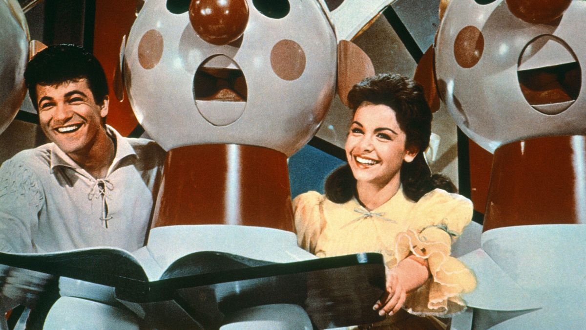 annette-funicello-chicas-en-toyland