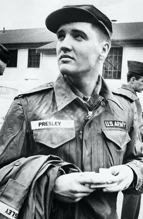 Елвис Пресли редки снимки в армията