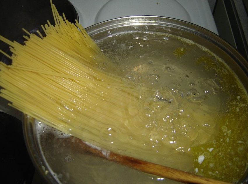 vaření špaget