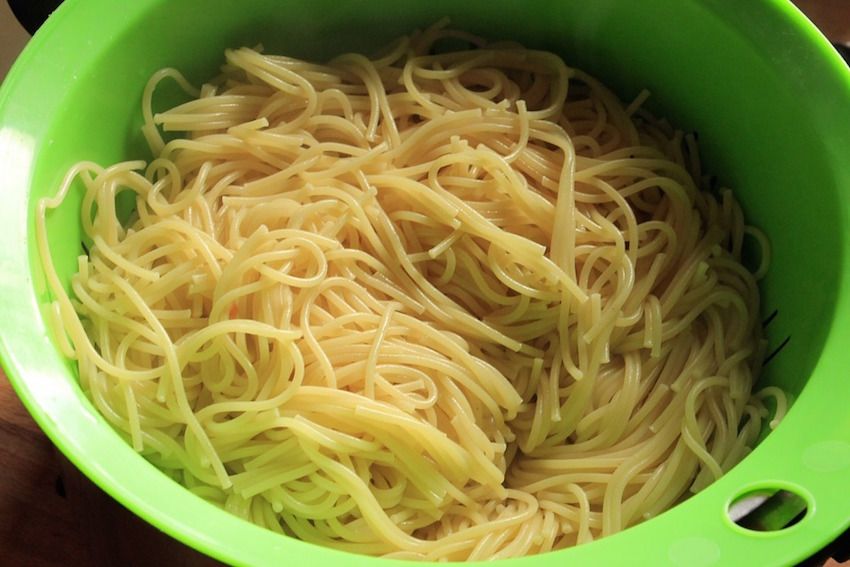 sítko na špagety